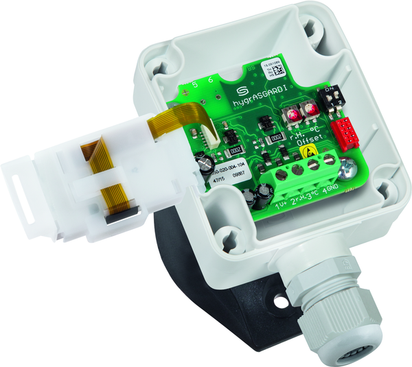 HYGRASGARD KFF-I LCD, mit geöffneter Abdeckung und LCD-Anzeige, mit Sinterfilter - S+S Regeltechnik